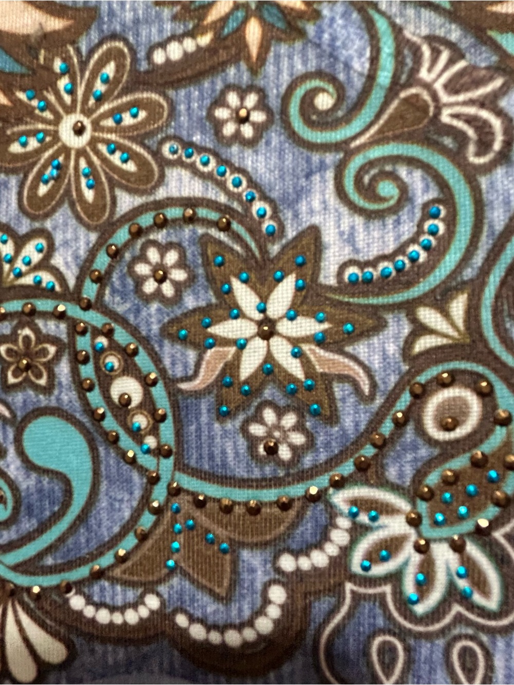 Live & Let Live women’s size M Horse-Print Short Sleeve Top Blue/Brown LIKE NEW - Picture 4 of 8